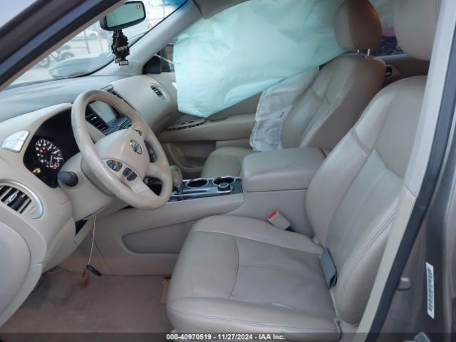 5N1AR2MM3EC709221 Nissan Pathfinder Sl