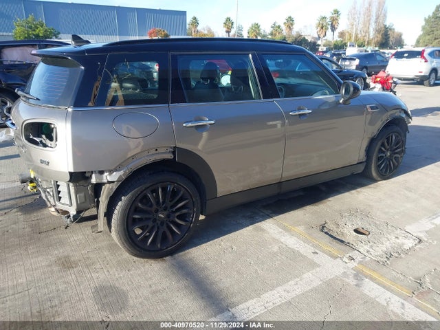 2016 MINI CLUBMAN WMWLN5C51G2E06984 Photo 3