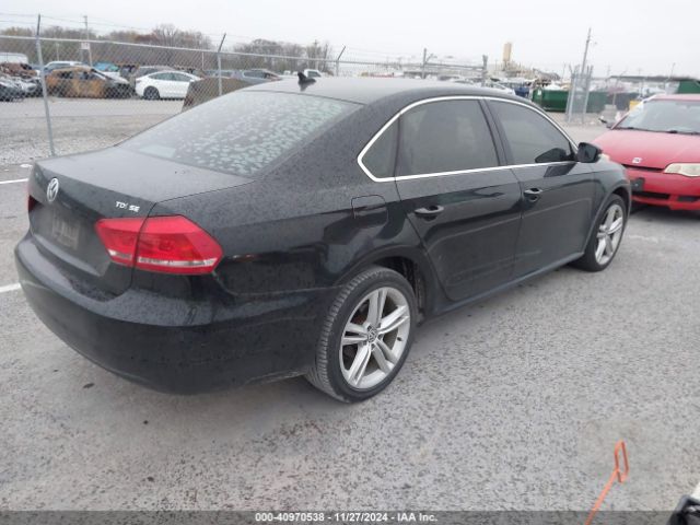 1VWBV7A39FC102798 Volkswagen Passat 2.0l Tdi Se