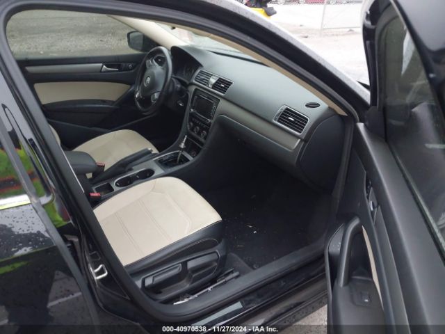 1VWBV7A39FC102798 Volkswagen Passat 2.0l Tdi Se