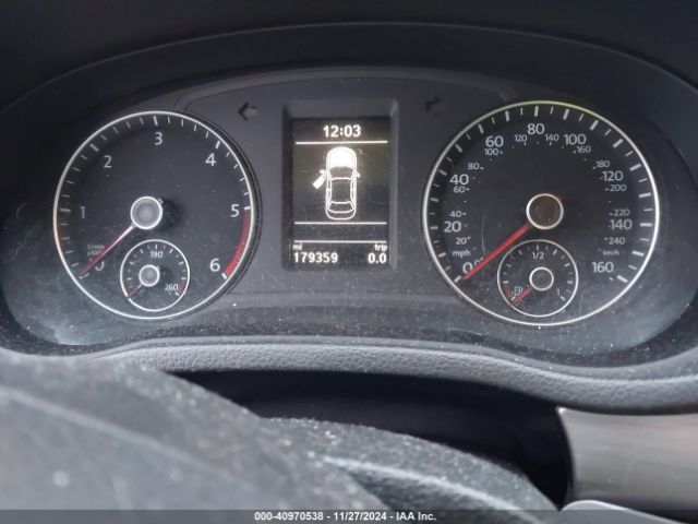 1VWBV7A39FC102798 Volkswagen Passat 2.0l Tdi Se