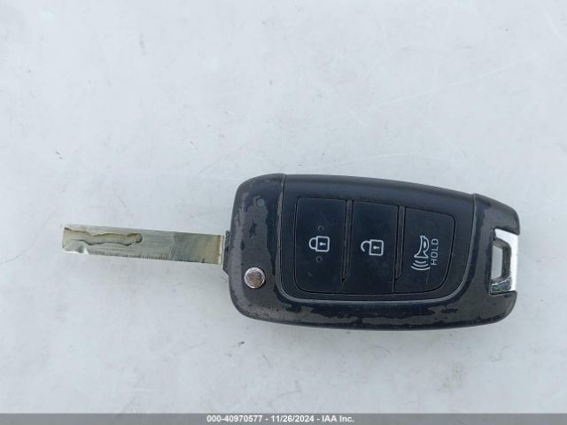 KMHRC8A37MU064732 Hyundai Venue Sel