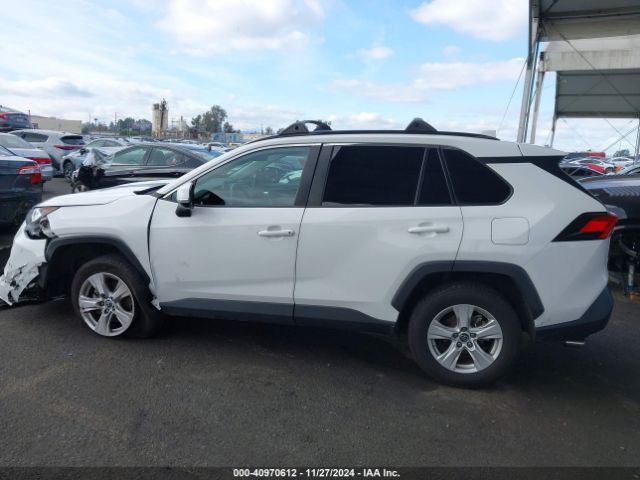 2T3W1RFV5KW051023 Toyota Rav4 Xle
