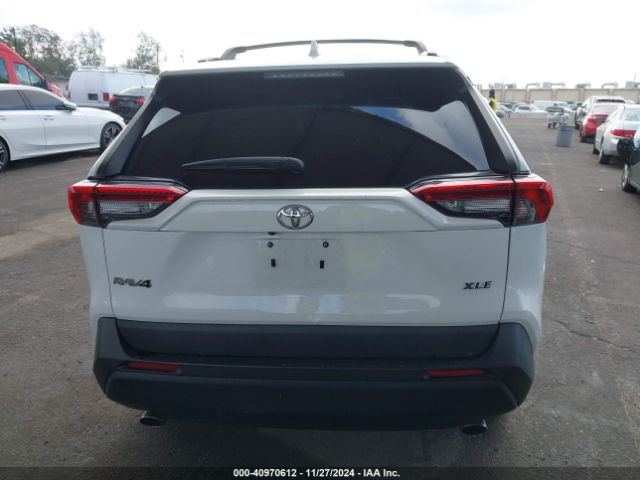 2T3W1RFV5KW051023 Toyota Rav4 Xle