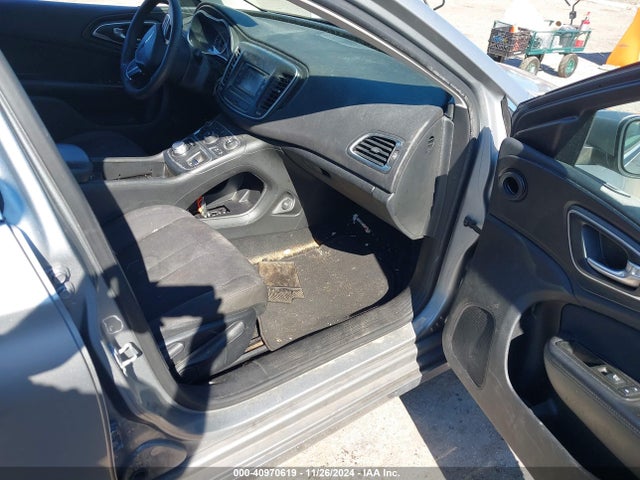 1C3CCCAB3FN654478 Chrysler 200 Limited