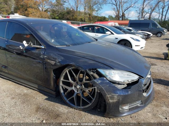 5YJSA4H47FF083005 Tesla Model S 85d/p85d