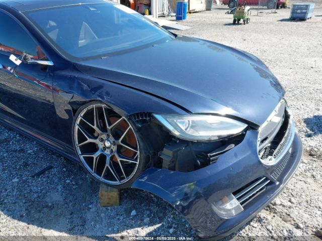 5YJSA4H47FF083005 Tesla Model S 85d/p85d