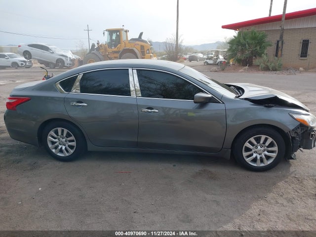Nissan Altima 2.5 S 2016 1N4AL3AP9GC260517 Image 14