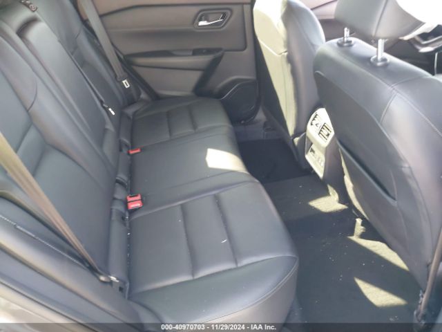 JN8BT3CA2PW411644 Nissan Rogue Sl Fwd