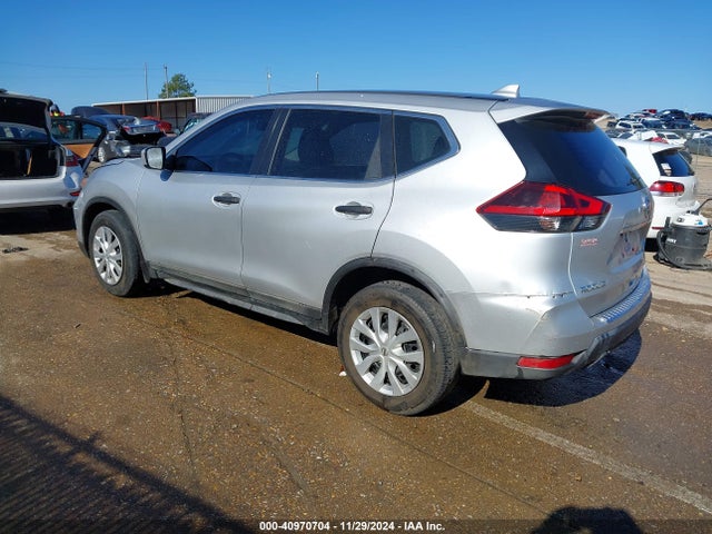Nissan ROGUE S 2018 KNMAT2MT4JP581328 Image 3