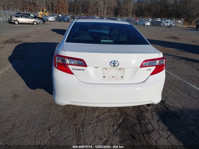Toyota CAMRY LE 2014 4T4BF1FK1ER418087 Image 17