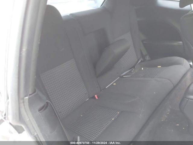 2C3CDZAG8FH798113 Dodge Challenger Sxt