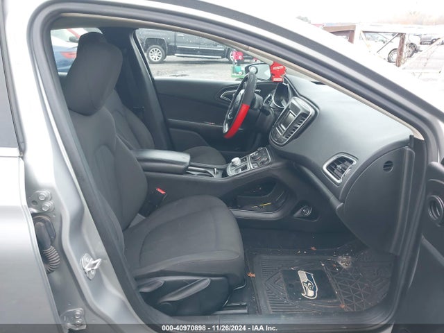 Chrysler 200 Limited 2016 1C3CCCAB6GN154929 Image 5