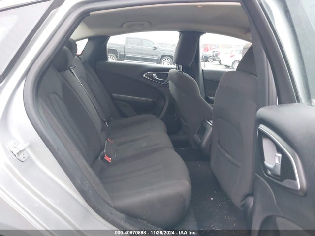 Chrysler 200 Limited 2016 1C3CCCAB6GN154929 Image 8