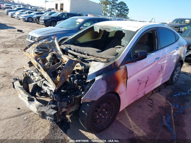 Hyundai ACCENT SE 2017 KMHCT4AE5HU314703 Image 2