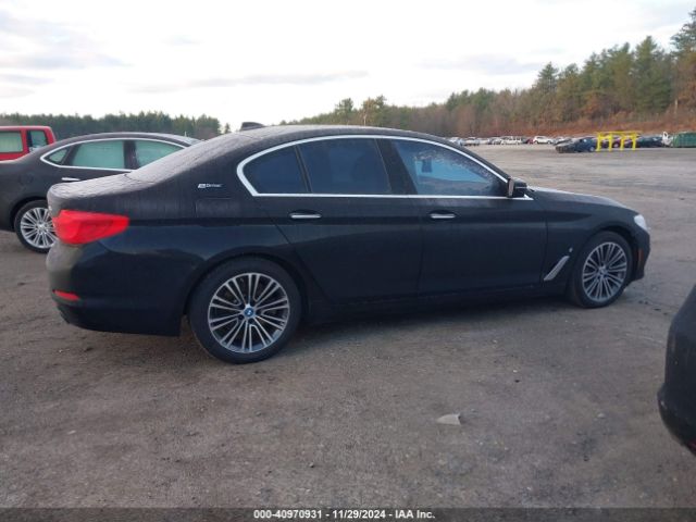 WBAJB1C57JB083957 BMW 530e Xdrive Iperformance