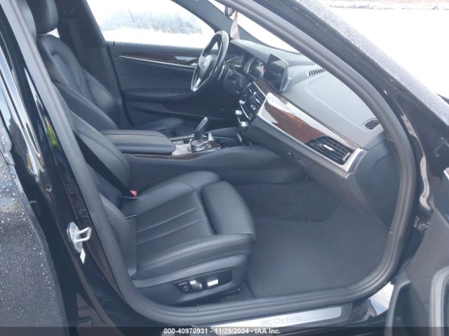 WBAJB1C57JB083957 BMW 530e Xdrive Iperformance
