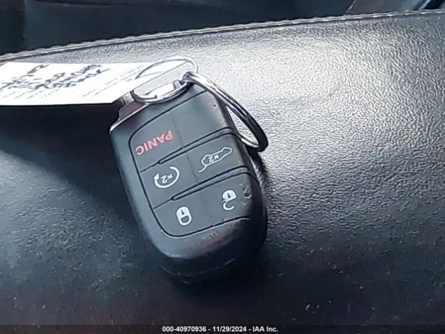 1C4RJFCG4EC498225 Jeep Grand Cherokee Overland