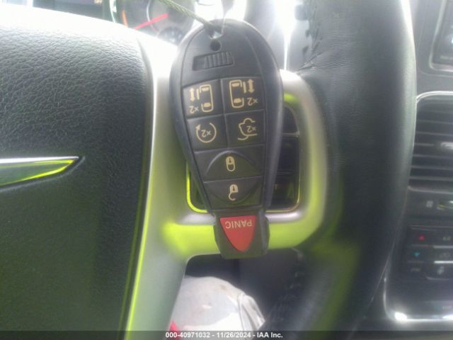 2C4RC1CGXFR617885 Chrysler Town & Country Touring-l
