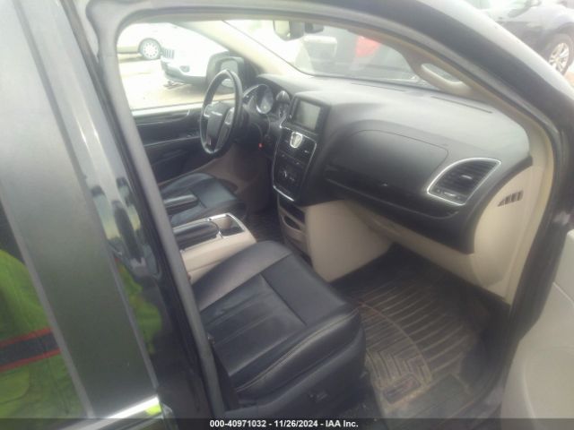 2C4RC1CGXFR617885 Chrysler Town & Country Touring-l
