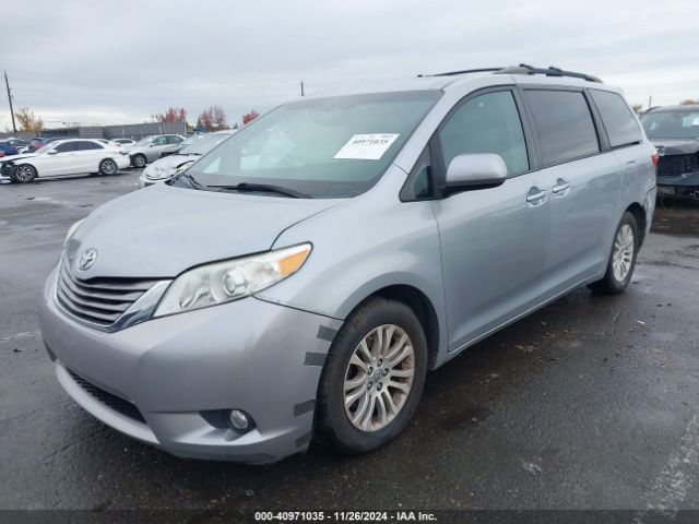 5TDYK3DC7FS578640 Toyota Sienna Xle/limited