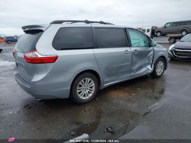 5TDYK3DC7FS578640 Toyota Sienna Xle/limited