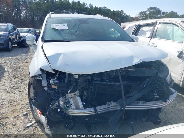 Chrysler Pacifica Touring L 2022 2C4RC1BG7NR160789 Image 6