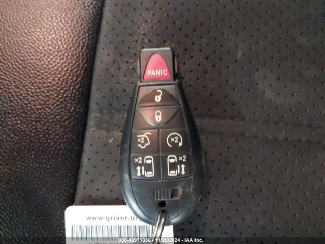 2C4RDGCG3KR760932 Dodge Grand Caravan Sxt