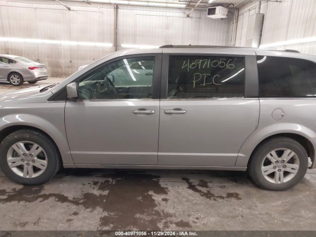 2C4RDGCG3KR760932 Dodge Grand Caravan Sxt