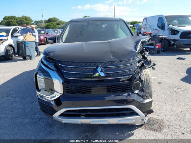 JA4J3UA88NZ037401 Mitsubishi Outlander Se 2.5 2wd