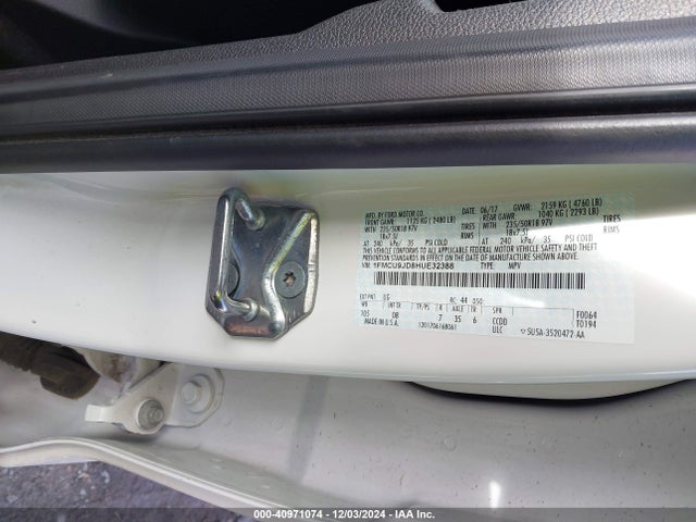 Ford Escape Titanium 2017 1FMCU9JD8HUE32388 Image 9