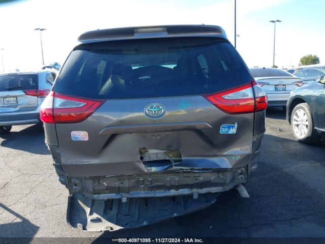 5TDKK3DC9FS568844 Toyota Sienna Le 8 Passenger