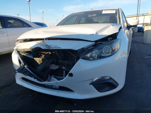 JM1BM1V70E1150197 Mazda Mazda3 I Touring