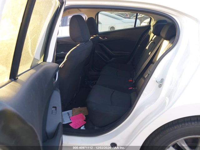 JM1BM1V70E1150197 Mazda Mazda3 I Touring