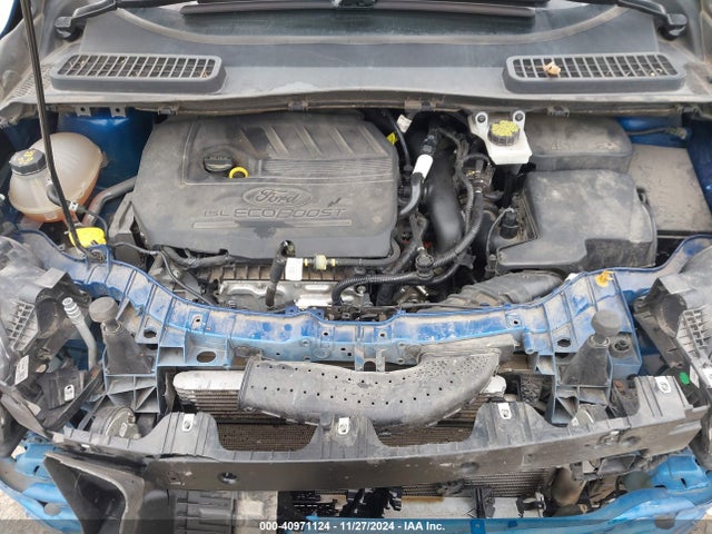 Ford ESCAPE SE 2017 1FMCU9GD1HUC93583 Image 10