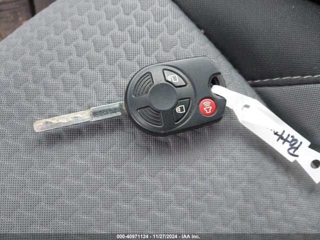 Ford ESCAPE SE 2017 1FMCU9GD1HUC93583 Image 11