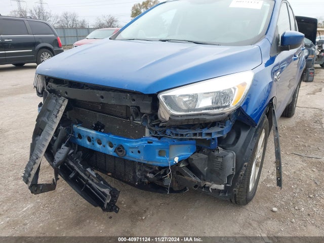 Ford ESCAPE SE 2017 1FMCU9GD1HUC93583 Image 6
