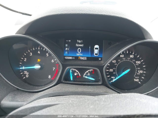 Ford ESCAPE SE 2017 1FMCU9GD1HUC93583 Image 7