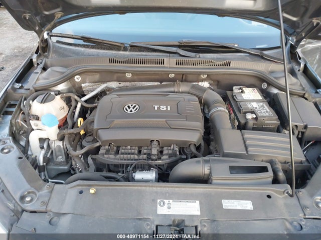 3VW4T7AJ4HM401114 Volkswagen JETTA GLI