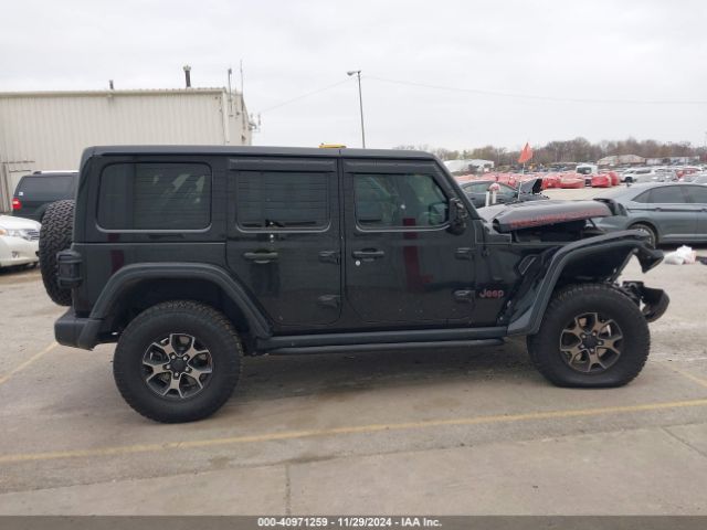1C4HJXFG2JW110933 Jeep Wrangler Unlimited Rubicon 4x4