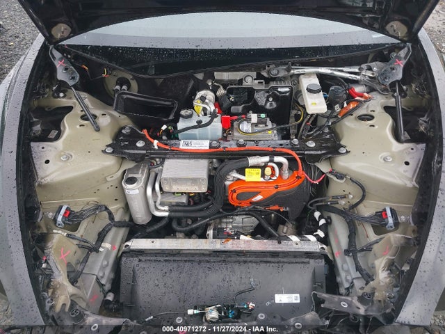 2023 TESLA MODEL 3 5YJ3E1EB5PF661288 Photo 9