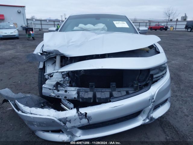 2C3CDXBG2LH110945 Dodge Charger Sxt Rwd