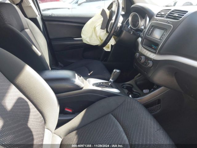 3C4PDCBB8KT862844 Dodge JOURNEY SE