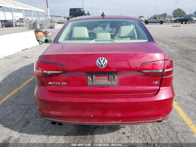 3VWDB7AJ6JM220640 Volkswagen Jetta 1.4t Se/1.4t Wolfsburg Edition