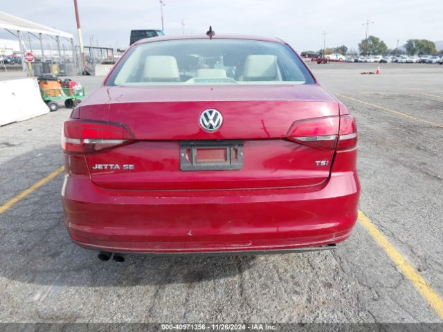 3VWDB7AJ6JM220640 Volkswagen Jetta 1.4t Se/1.4t Wolfsburg Edition