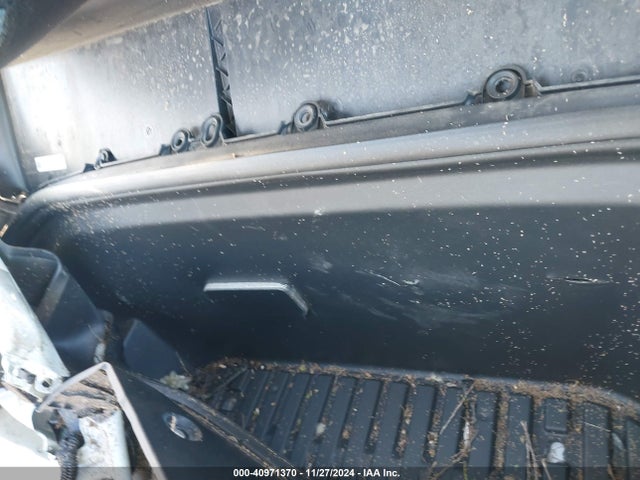 2022 TESLA MODEL Y 7SAYGDEE5NF362492 Photo 9