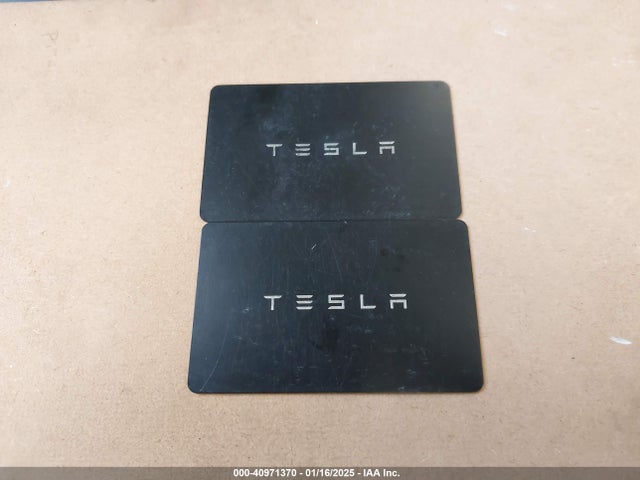 2022 TESLA MODEL Y 7SAYGDEE5NF362492 Photo 10