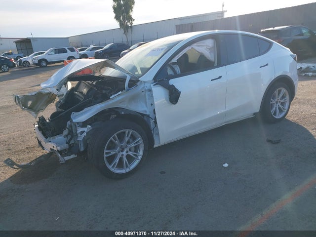 2022 TESLA MODEL Y 7SAYGDEE5NF362492 Photo 1