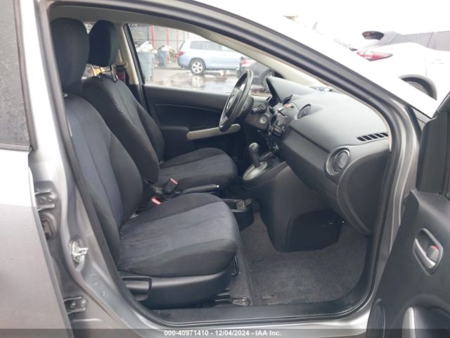 JM1DE1KY7E0185408 Mazda Mazda2 Sport