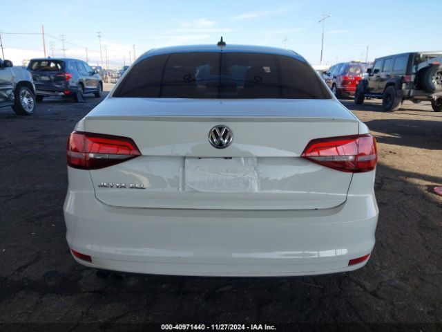 3VWL17AJ9GM264123 Volkswagen Jetta 1.8t Sel